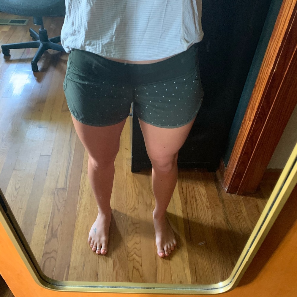 Lululemon speed shorts